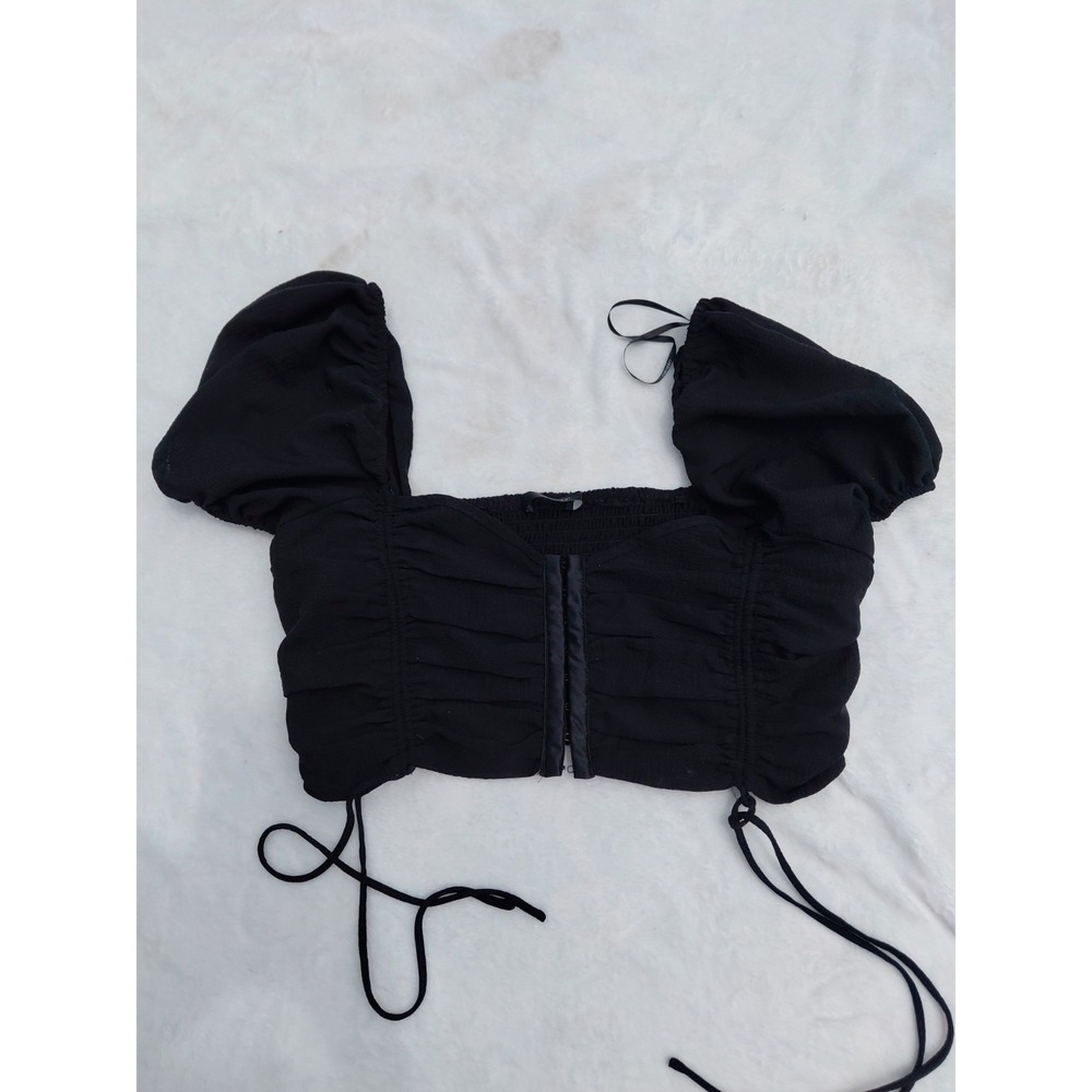 FOREVER 21 Top Black Ruched Smocked Back Puff Sleeve Summer Crop Corset